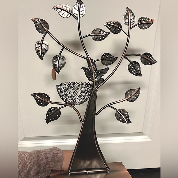 Jewelry Holder (metallic bronze color) - Picture 1 of 4